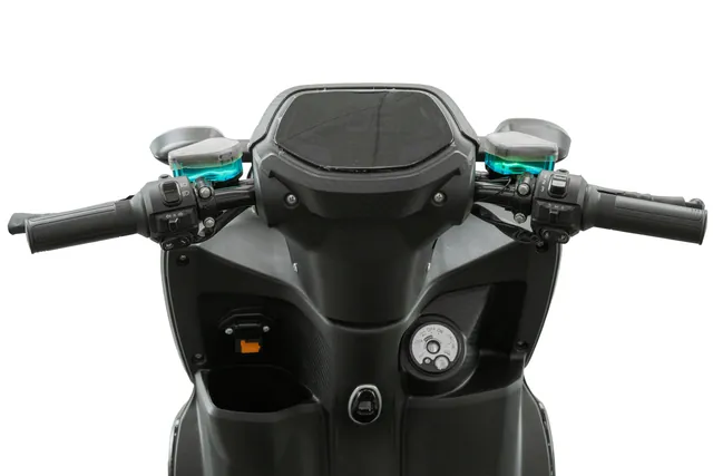 EVO N20 — stuur en dashboard